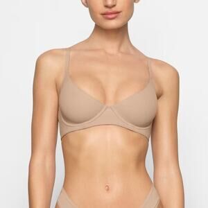SKIMS No show molded unlined Demi clay Tan Underwire Bra NEW Size 34C